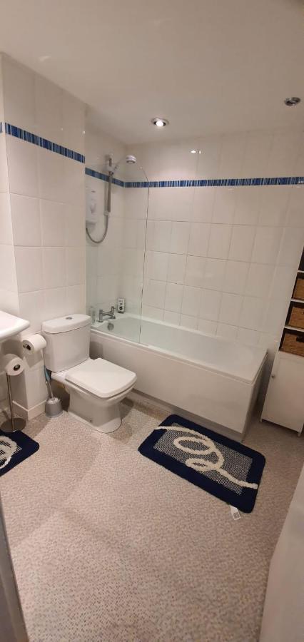 No 11 3 Bed Serviced Appartment Town Centre غيرفان المظهر الخارجي الصورة