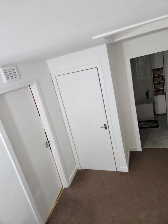 No 11 3 Bed Serviced Appartment Town Centre غيرفان المظهر الخارجي الصورة